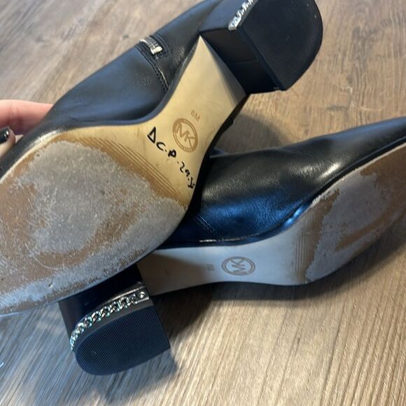 Michael Kors ladies June Flex Leather Booties in black size 8 M boots - Picture 10 of 11